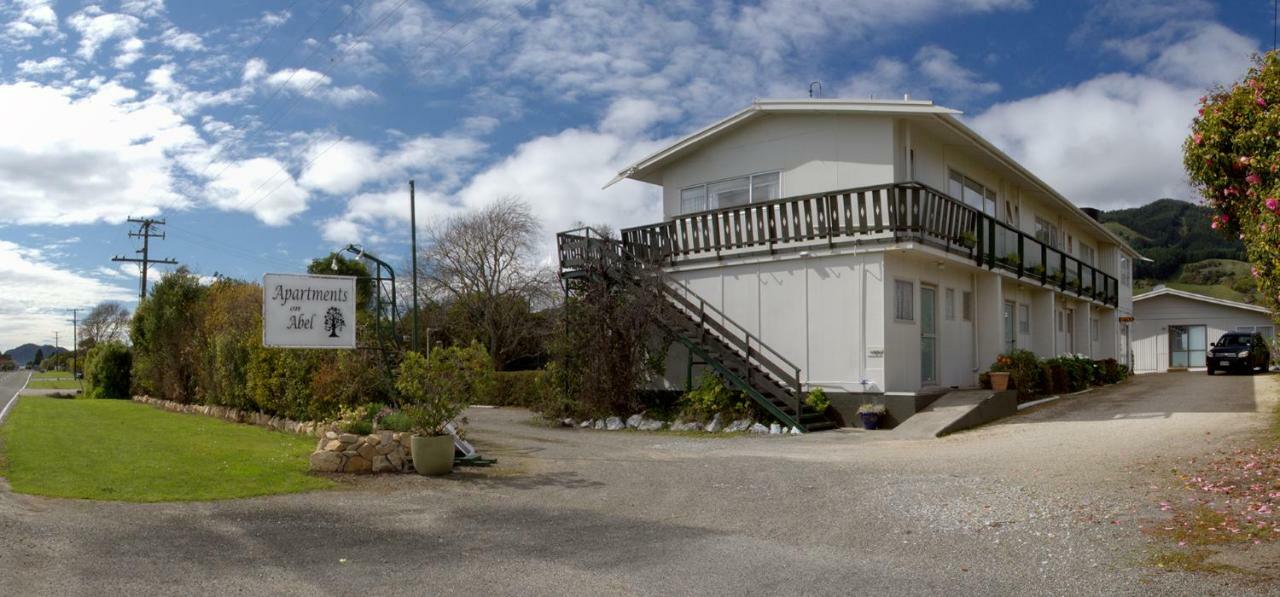 Apartments On Abel Takaka Kültér fotó